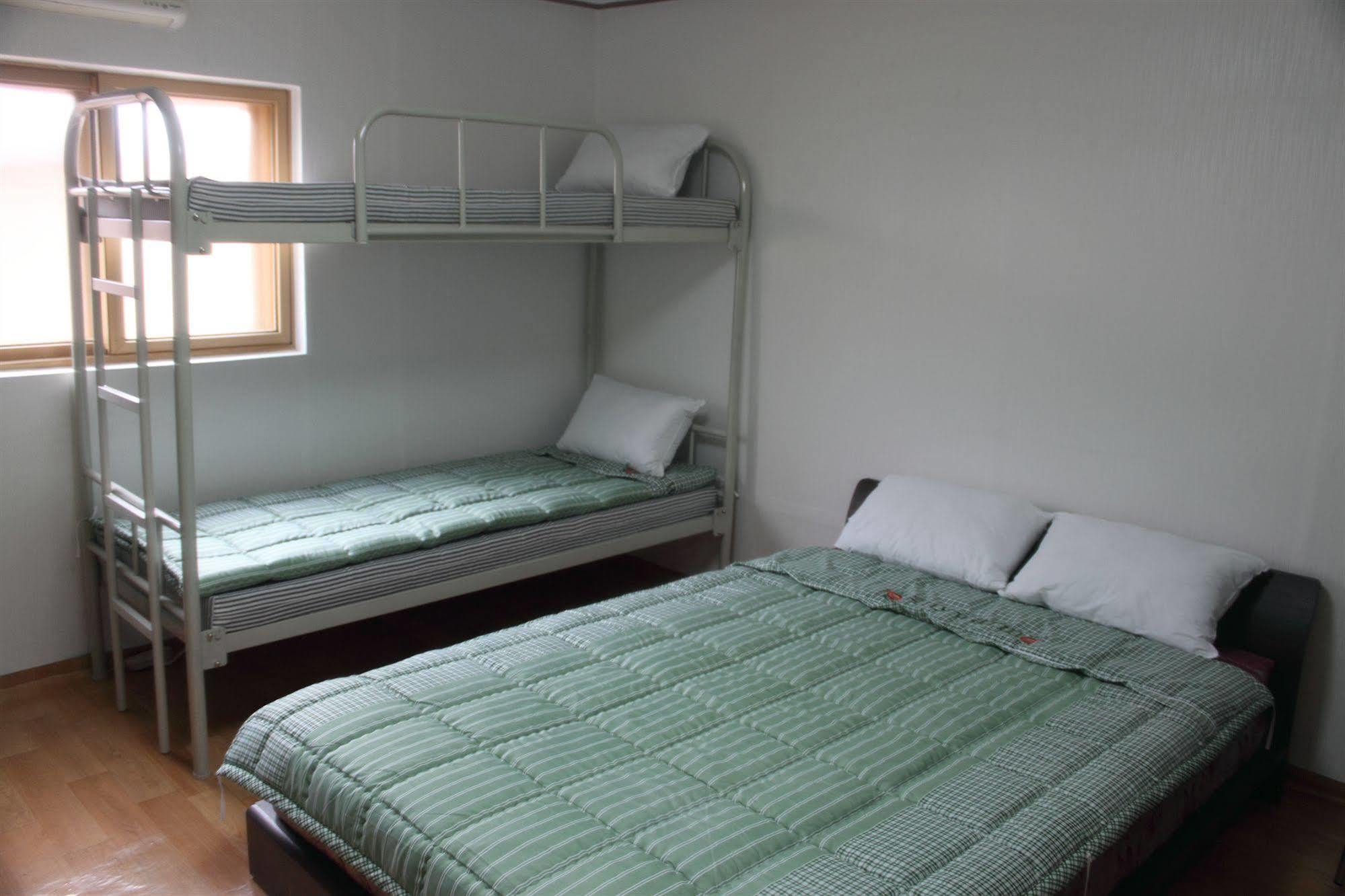 Dongdaemun Guesthouse Séoul Extérieur photo