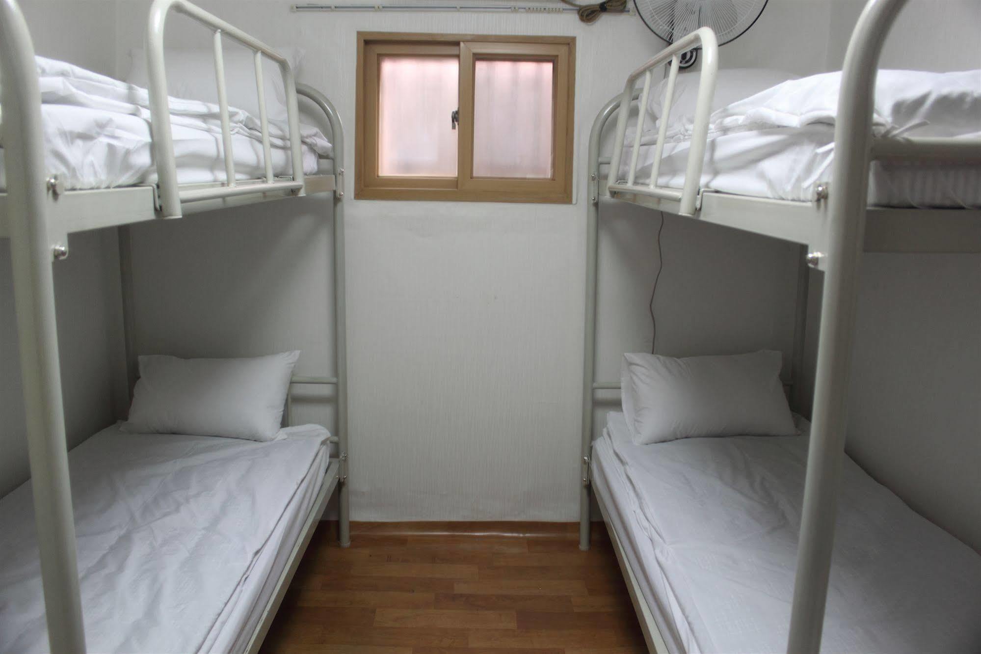 Dongdaemun Guesthouse Séoul Extérieur photo